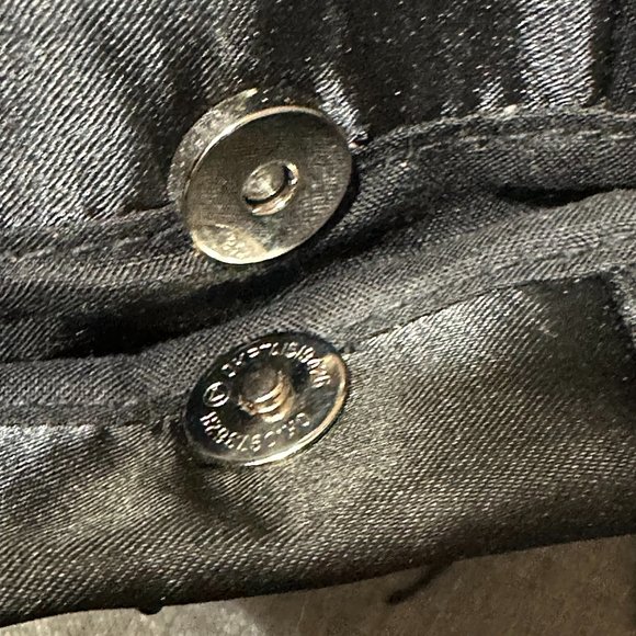 Vintage Black Beaded Silk Wristlet w/ Floral Embroidery - Picture 6 of 6